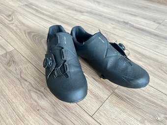 Shimano SH-RC300 tretry