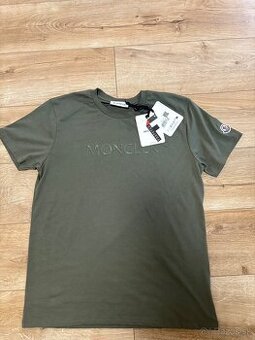 Moncler nove tricko velkost L