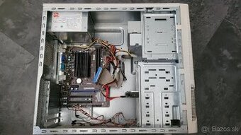 Jednoduchý kancelársky Počítač MSI Motherboard
