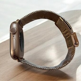 Apple Watch Series 10 42 mm GPS růžovo zlatý hliník