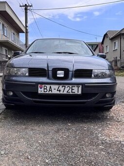 Seat leon 1m predný nárazník