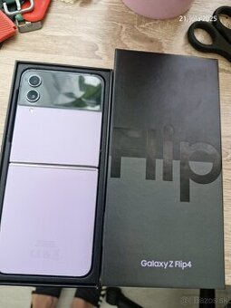 Samsung Galaxy z flip4
