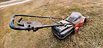 KOSACKA S KOSOM NA TRAVU 1600W