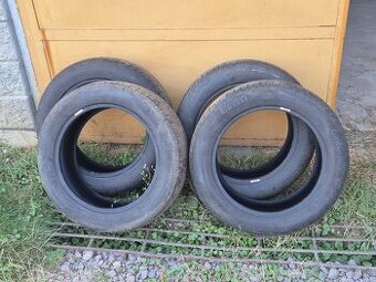 Pirelli P7 - 4ks letné