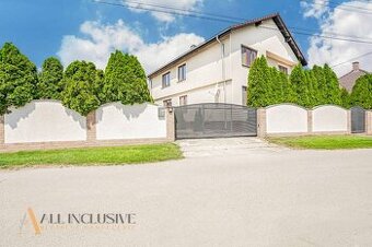 ALL INCLUSIVE | NA PREDAJ DVOJGENERAČNÝ 8-IZBOVÝ RODINNÝ DOM