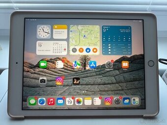 Apple iPad 6 (6. generácia) 32 GB Gold
