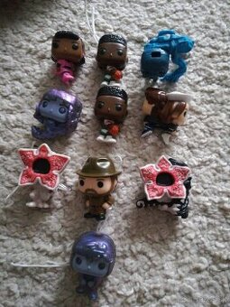 Kinder Stranger Thinks