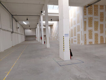 Prenajmeme skladový priestor v Bratislave III. Rači.