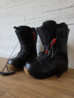 Buton snowboardove topanky