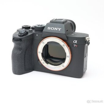 Sony Alpha A7R4A