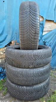Ponúkame 4 zimné pneumatiky Michelin Crosclimat 215/60 R17