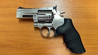 CO2 revolver Dan Wesson 715 2.5“ (ASG, licencia Dan Wesson)
