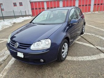 Predám Volkswagen Golf 5 1.9 TDI 66kw r.v 12/2004