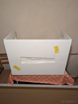 Kúpeľňová skrinka