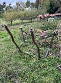 Zetor 50 super ochranný rám