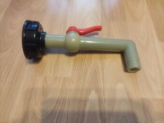 ventil na IBC nádrž  3/4" colový