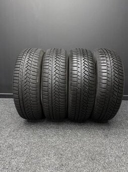 Sada pneu Continental 215/65/17 99H