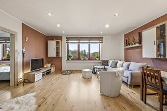 3-izbový byt | Kompletná rekonštrukcia, balkón a nízke nákla