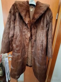 Kožuch z pravej kožušiny