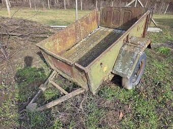 Vojenký prívesný vozík GAZ 704