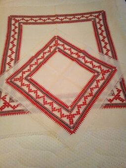 Ručne vyšívané obrusy 2