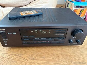Predam zosilnovac Onkyo TX-DS474