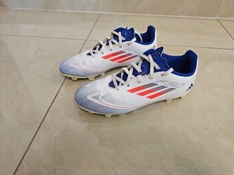 Kopačky Adidas F50 League FG/MG detské - veľkosť 38