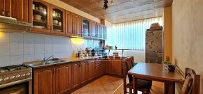 Na predaj 4 izbový byt 84m2 v meste Banská Štiavnica