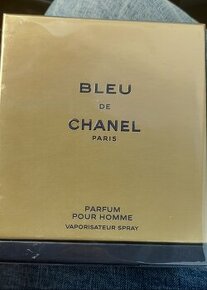 Chanel bleu