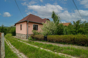 Rodinný dom v stave holodomu s priestranným pozemkom - Košic