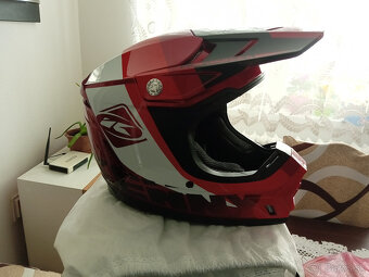 prilba,helma kenny performance vel.59-60cm