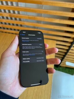 iPhone 16 Pro 256GB - 100% BATÉRIA - ZÁRUKA - TOP STAV