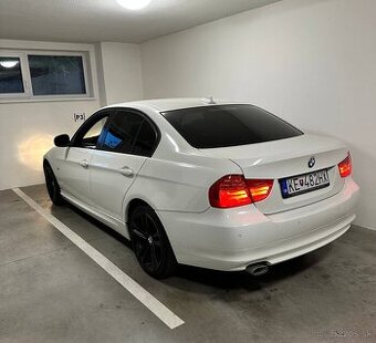 BMW E90 320D facelift