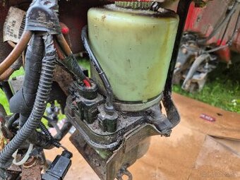 Fabia 2 servo