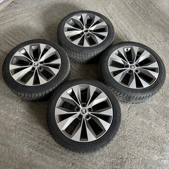 Cassiopeia r18 škoda zimná sada 235/45
