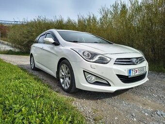 Hyundai i40 CW 1.7 CRDi Business A/T - 1