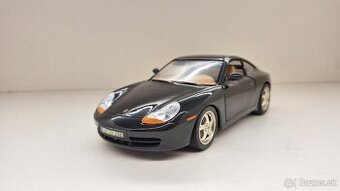 1:18 PORSCHE 911 997