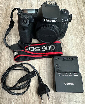 Canon EOS 90D