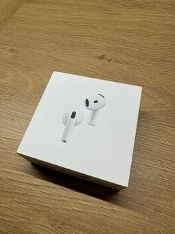 Apple AirPods 4 ANC