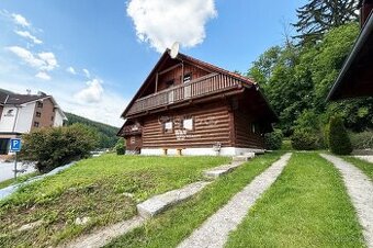Zrubová chata v areáli Snowland Valča - ideálne miesto na od