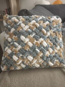 Predám puffy vankúšik