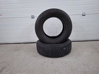 Zimné pneumatiky 215/65 R15