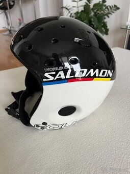 Pánska lyžiarska prilba Salomon.