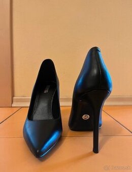 Elegantné lodičky Michael Kors