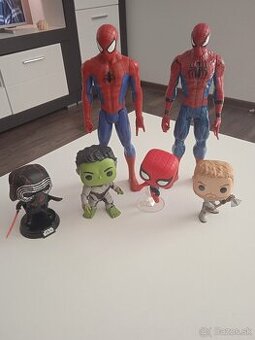 Figúrky ( cena za kus 10€  )