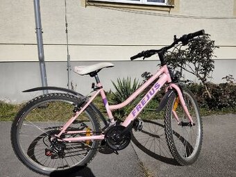 Dievčenský bicykel