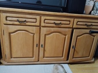 Holandský drevený nábytok komoda