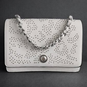 Vybijana kabelka Gaudi