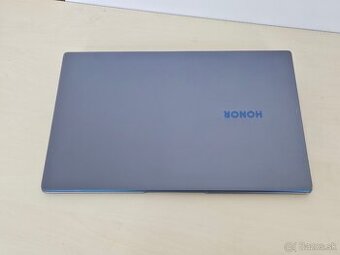 Honor Magicbook 15 8+256GB Strieborný