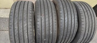 Letné Goodyear Efficientgrip 215/55 R17 94W